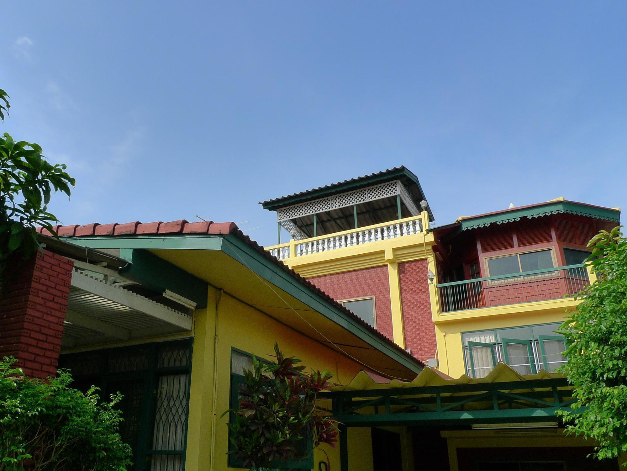 Baan Kaewta Hotel Chiang Mai Exterior photo